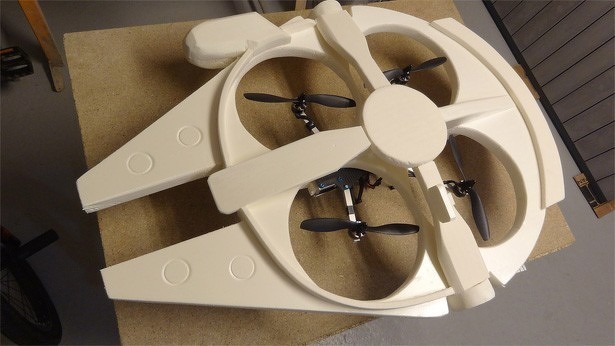 20-millenium-falcon-drone-bovenkant