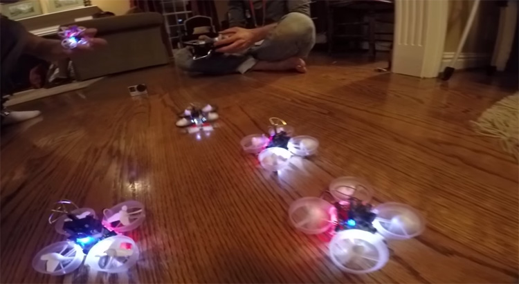 FPV Micro Drone Racing kampioenschap in de huiskamer