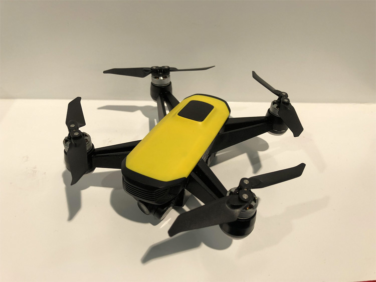 Walkera presenteert Peri drone